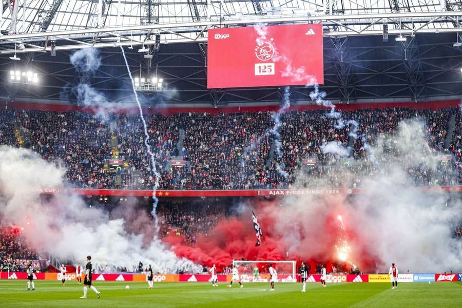 Some birthday pyro caused the kick-off to get delayed Some birthday pyro caused the kick-off to get delayed