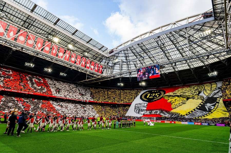 The home crowd revealed a massive tifo for the club's 125th birthday The home crowd revealed a massive tifo for the club's 125th birthday