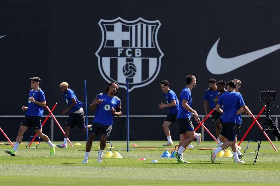 Barcelona training ahead of their clash with Inter Barcelona training ahead of their clash with Inter