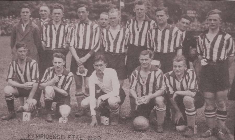 Ad van Eerd (top row, 3-L) with PSV's championship team of 1929 Ad van Eerd (top row, 3-L) with PSV's championship team of 1929