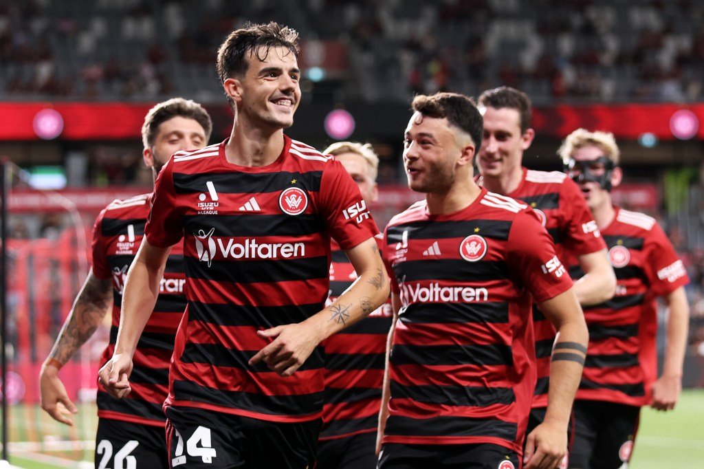 Nicolas Milanovic of the Wanderers