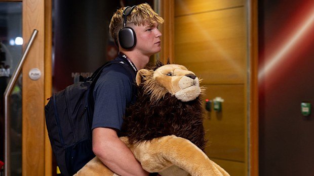 Henry Pollock of the British & Irish Lions arrives at the stadium.