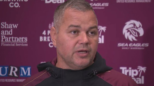 Manly coach Anthony Seibold speaks to the media.