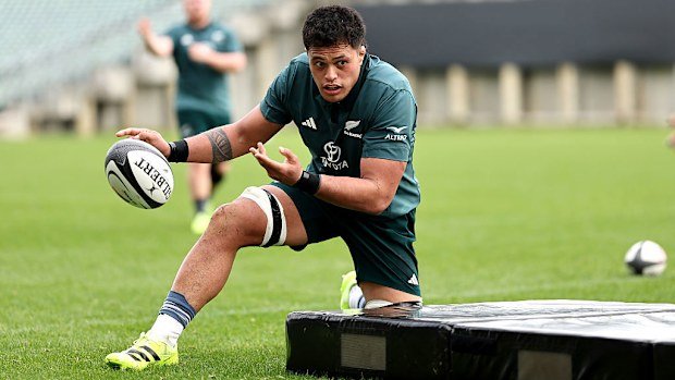 Christian Lio-Willie of the All Blacks.